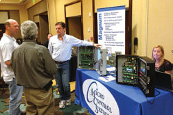 In between sessions, members of the Chiller Systems Group check out products.