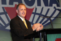 SMACNAâs new president, Randy Novak, gives his acceptance. (Photo courtesy of SMACNA)