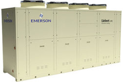 The high-efficiency Liebert HPC-S Freecooling Chiller enables small- to medium-sized data centers to operate with maximized availability and efficiency, which can help lower the facilityâ??s power usage.