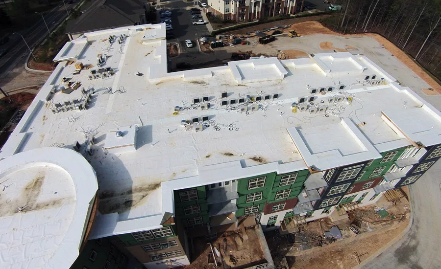 Space conditioning at the new facility is achieved with 68 condensing units on the roof and 145 evaporators throughout.