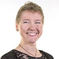 Jen Anesi Headshot