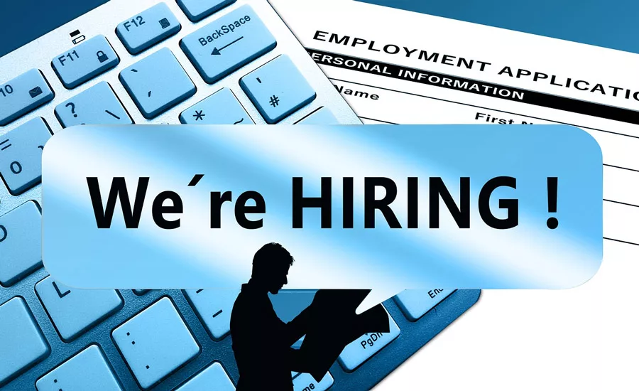 Online Options Contractors Turn to the Internet