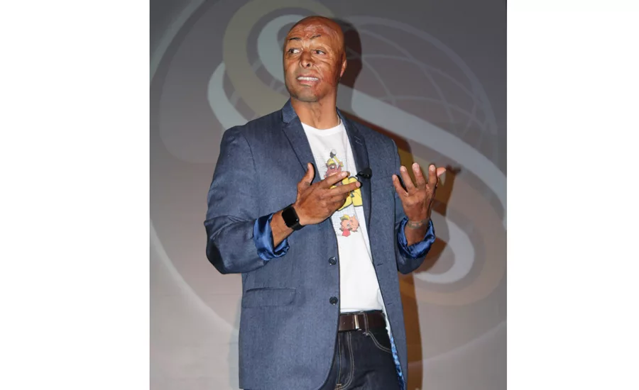 keynote speaker J.R. Martinez