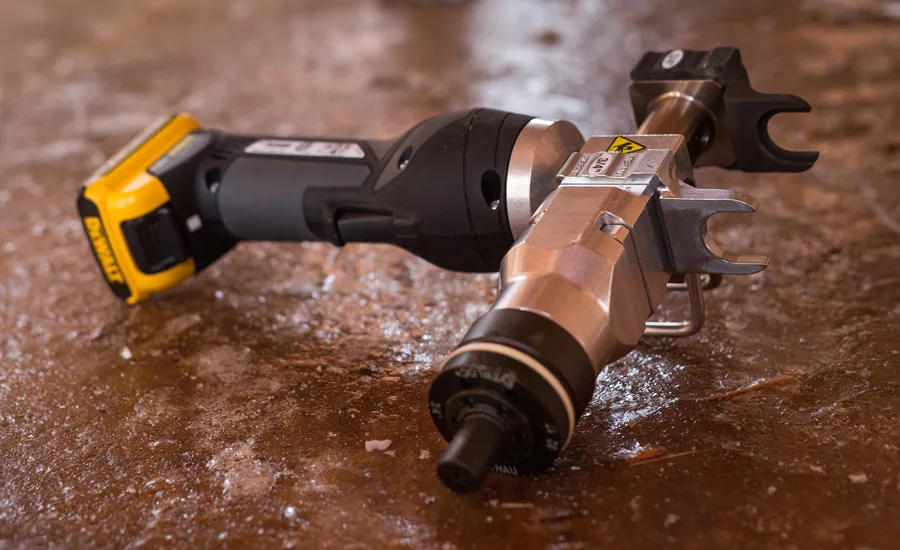 Rehau’s EVERLOC+ power tool