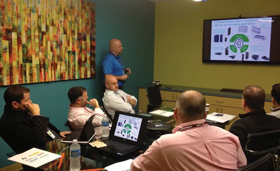 Service Logic, Charlotte, North Carolina, meeting with customers face to face to understand their needs with one-on-one conversations. - The NEWS - ACHR