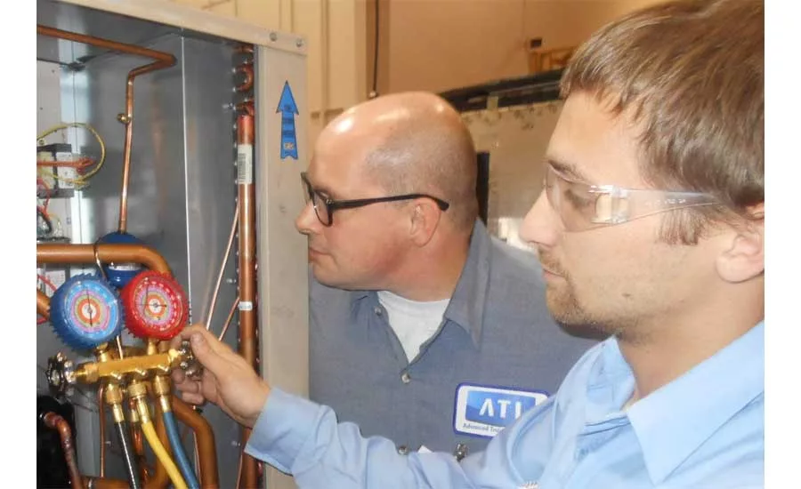 Absolute pressure refrigerant gauge.