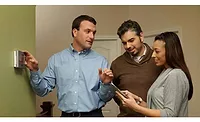 HVAC-contractor-in-home