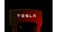 Tesla.jpg