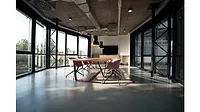 Office with Clean Air