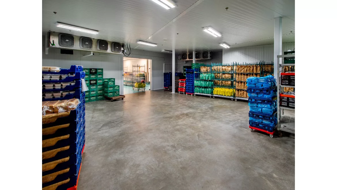 Walk-in-Cooler-and-Freezer.jpg