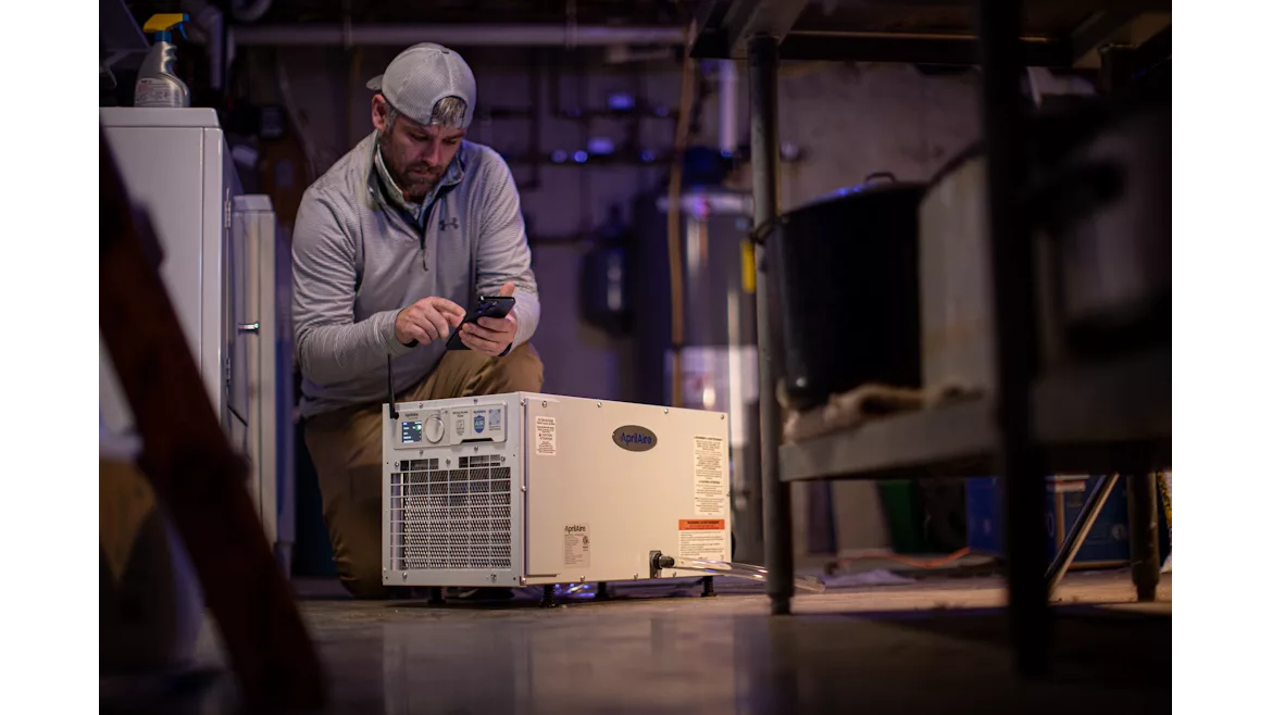 aprilaire-wi-fi-dehumidifier-installation-photo-6S0A6923.png