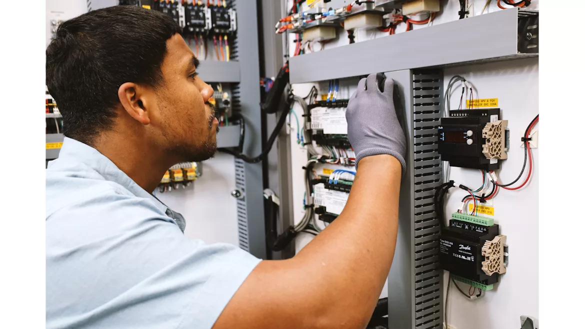 Heatcraft Refrigeration Technician 1170x658