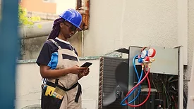 technician-using-app.jpg