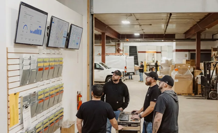 Workers-checking-monitors-for-metrics