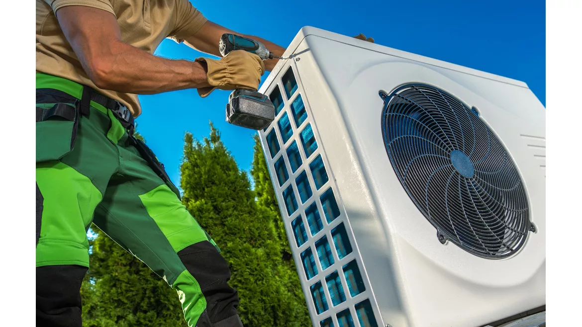 hvac-contractor-working.jpg