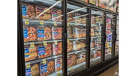 Frozen-food-pizza-case.jpg