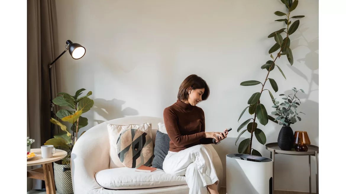 Woman-using-portable-unit.jpg