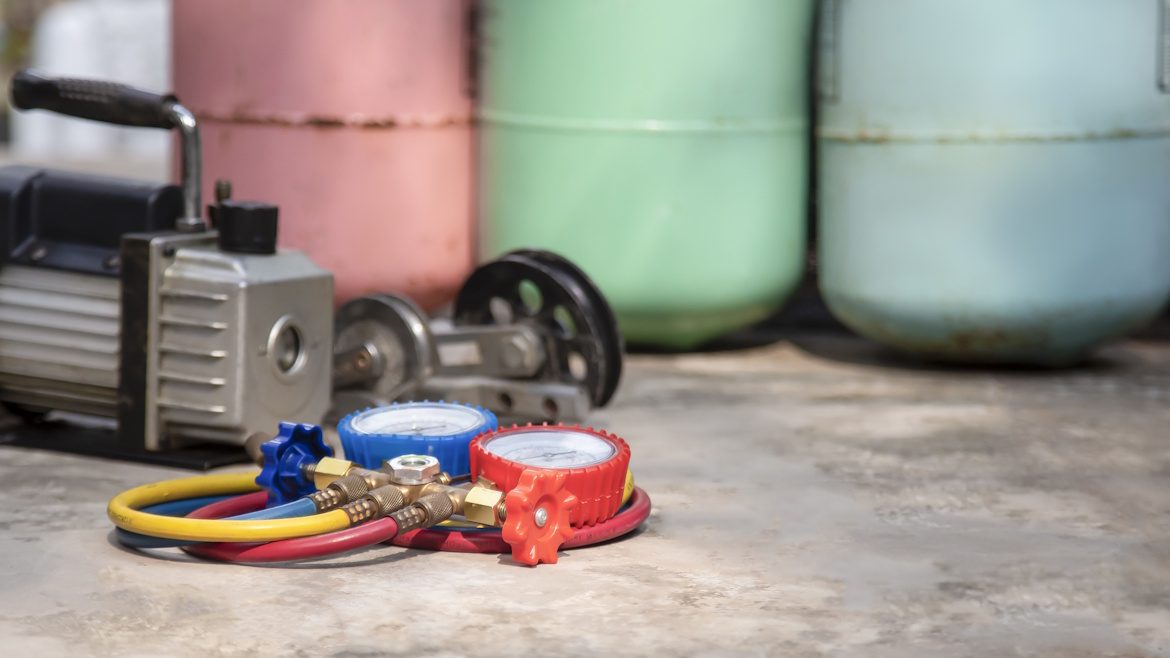 Refrigerants-and-gauge.jpg