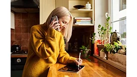 homeowner-talking-to-agent.jpeg