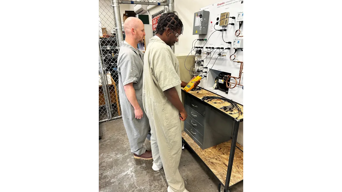 prisoner training.jpg prisoner-training.jpg