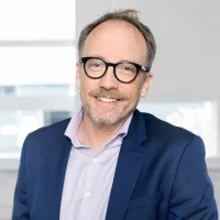 Ulrik V ES MAG