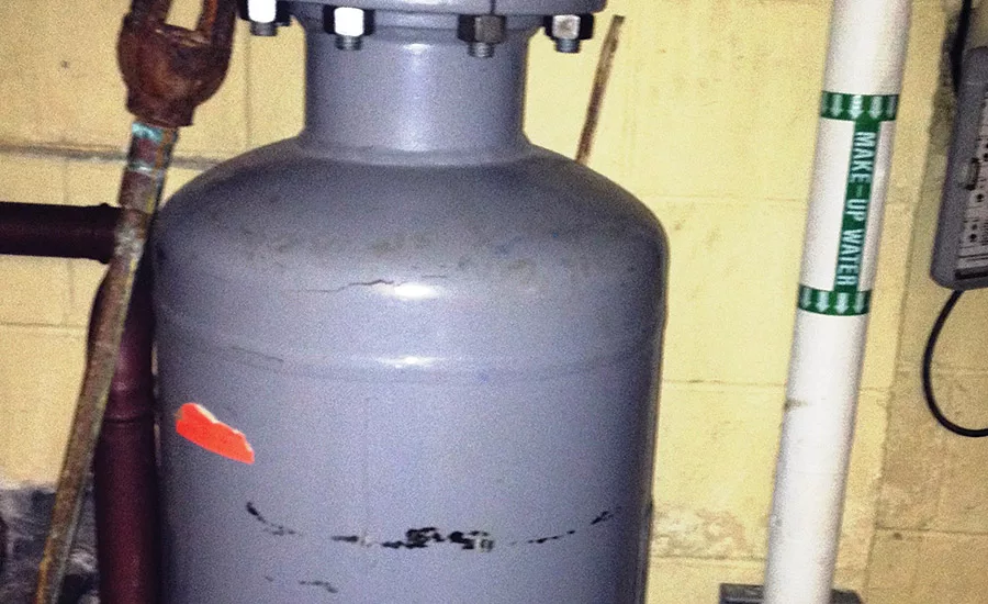 Blowdown tank