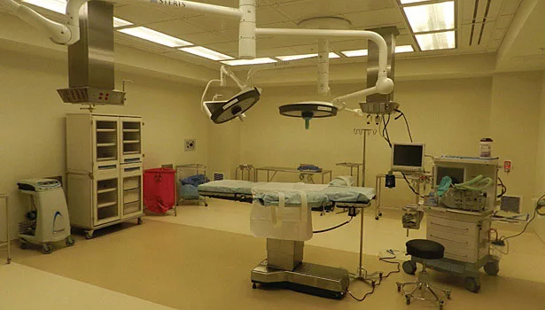 hospital room, Highland Community Hospital