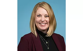 Megan Owen headshot